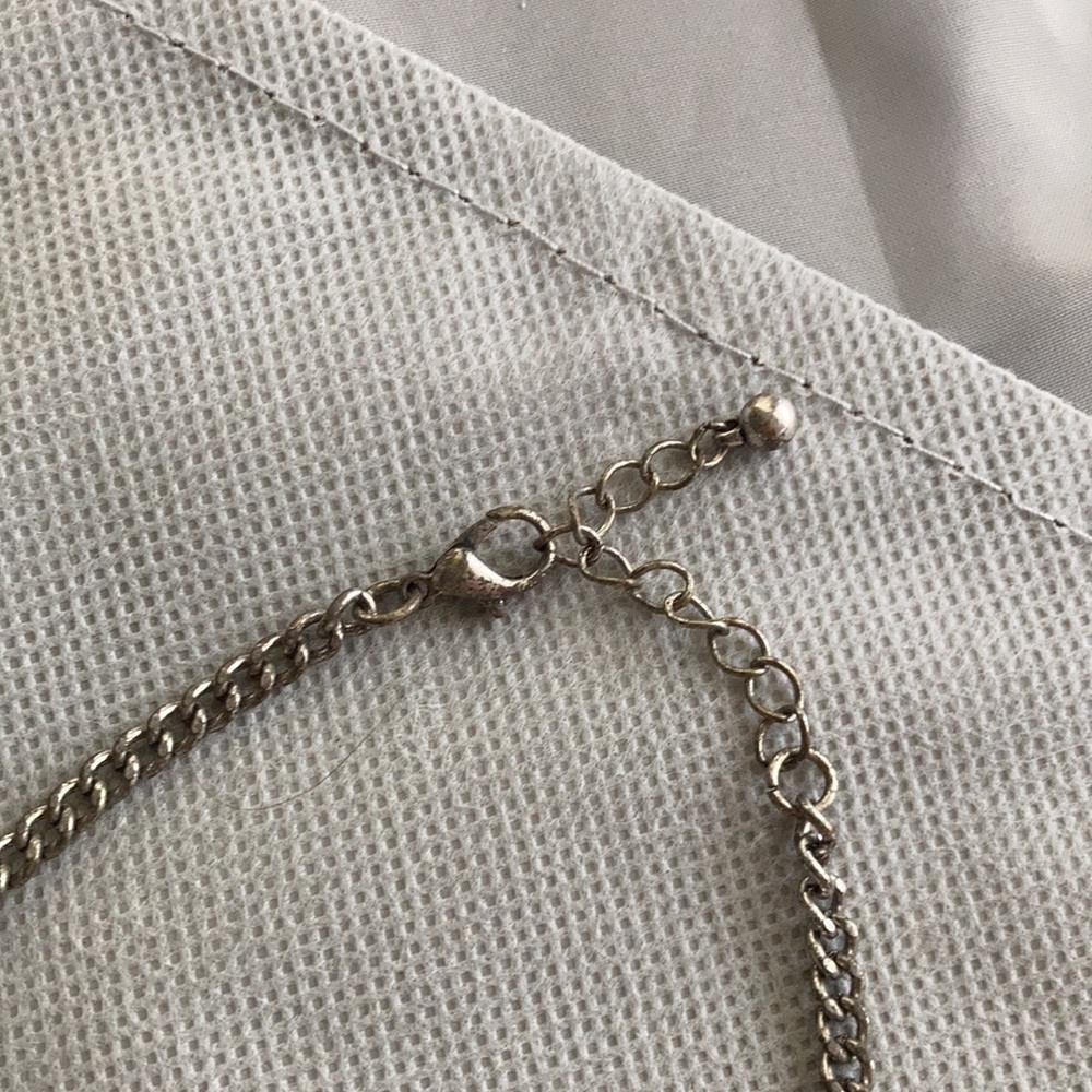 Choker - Picture 2 of 6
